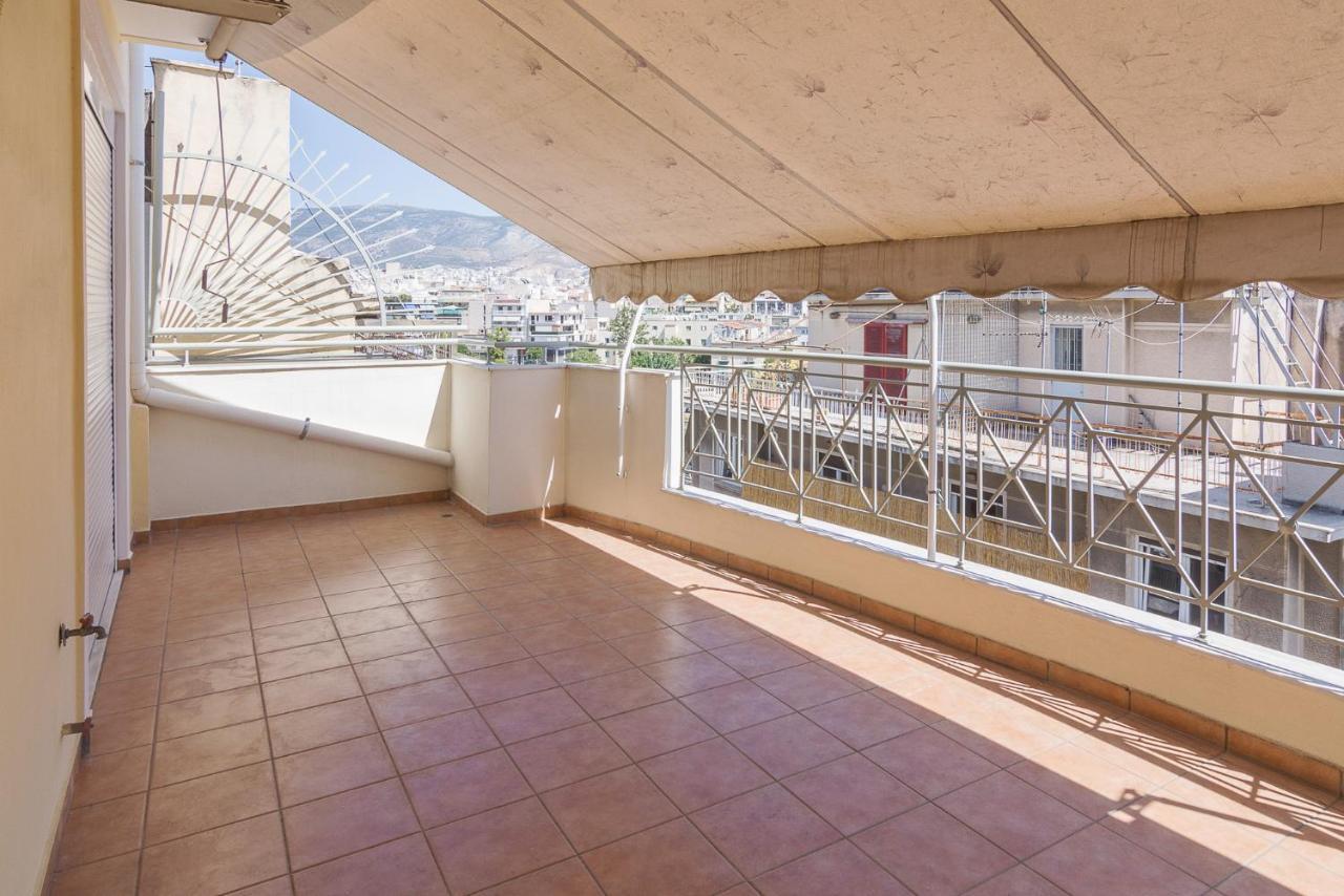 Comfort Apartment In Koukaki アテネ エクステリア 写真