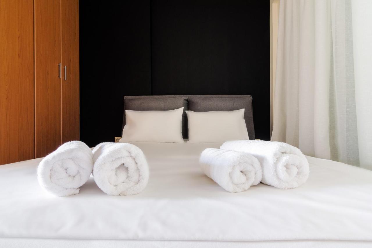 Comfort Apartment In Koukaki アテネ エクステリア 写真